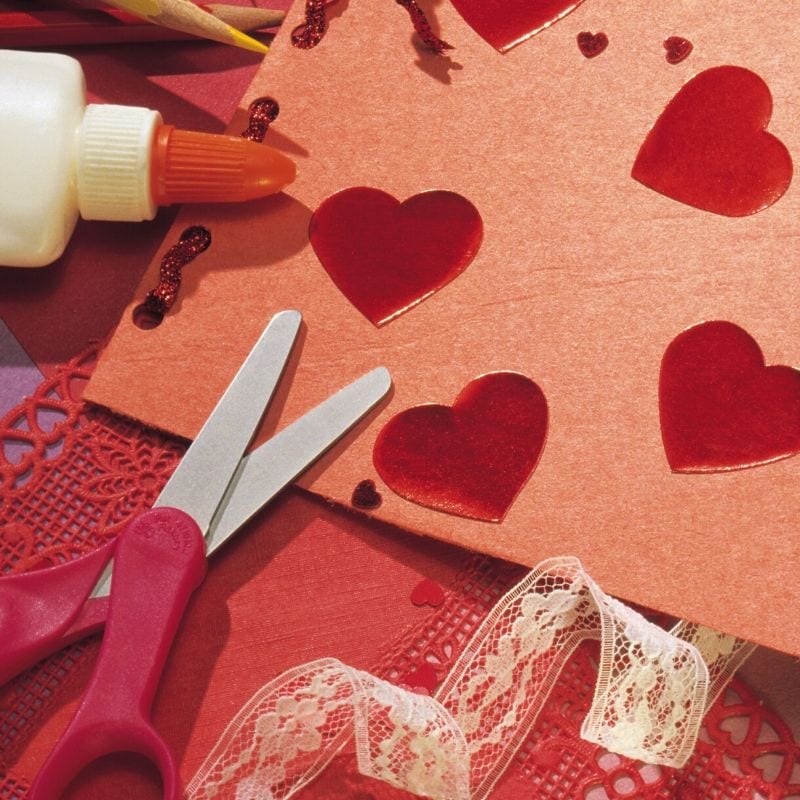 Easy Valentines Day Heart Crafts for Kids
