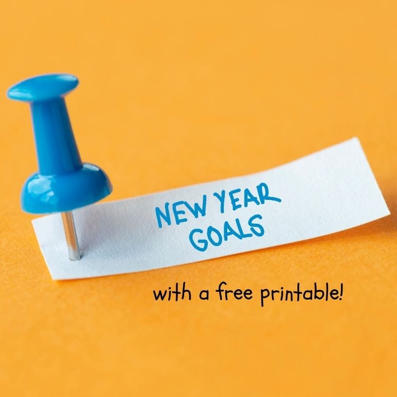 Make Some New Year Family Goals with Our Free Printable!