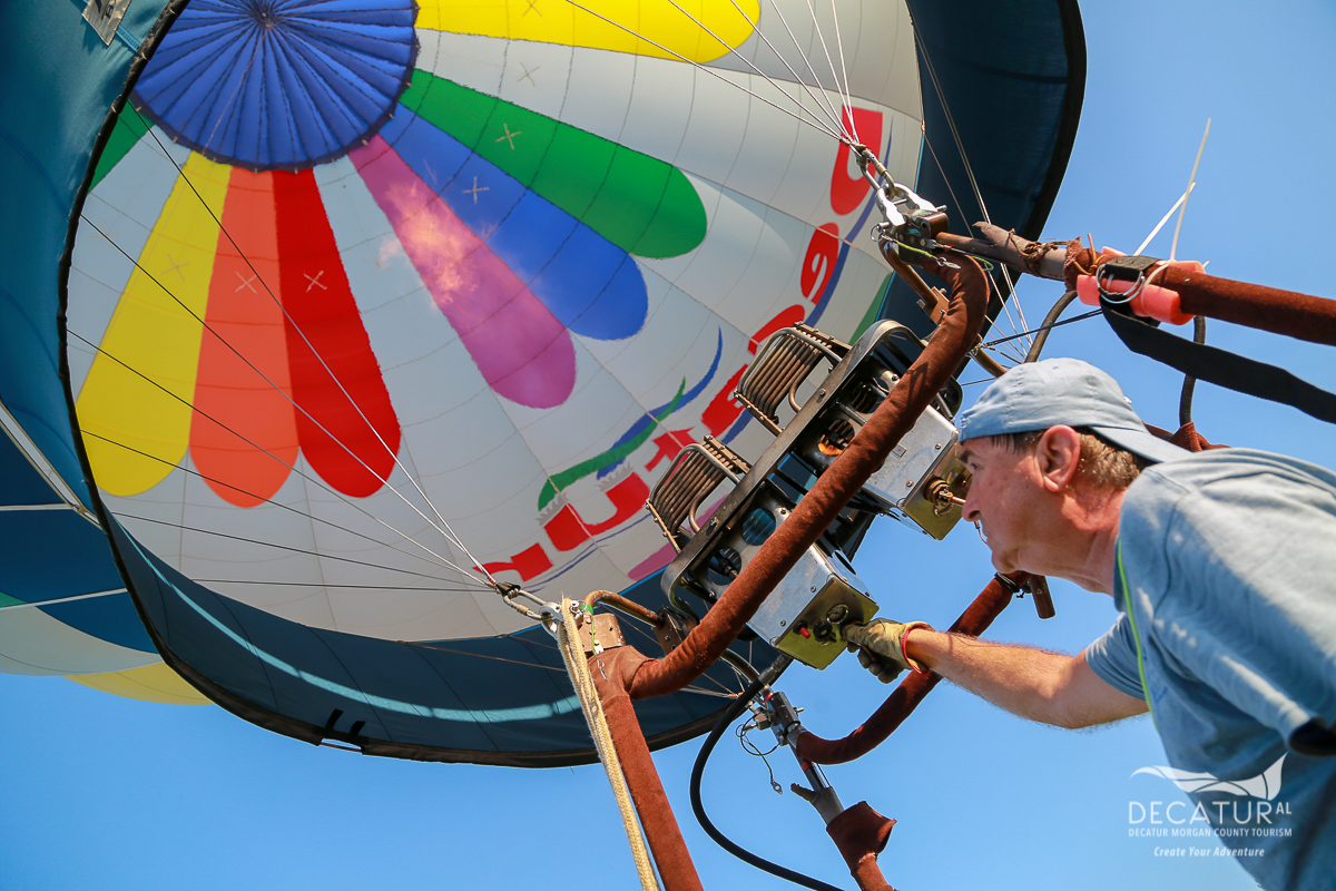 Alabama Jubilee Hot Air Balloon Classic Weekend: Schedule & Parent Tips!