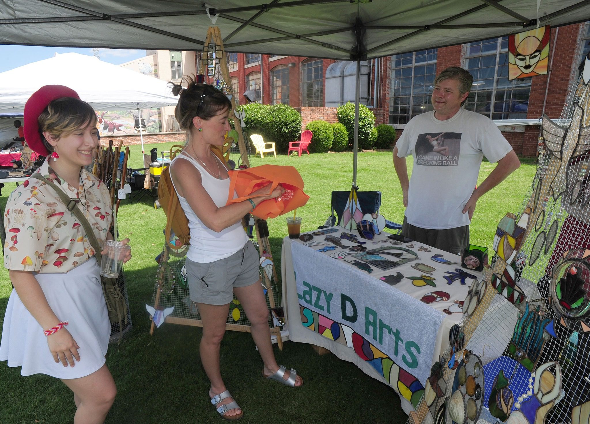 Lowe Mill’s Outdoor Market