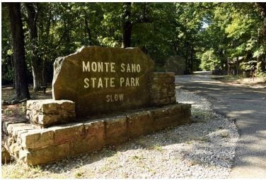 Hike at Monte Sano (Cleermont Trailhead)