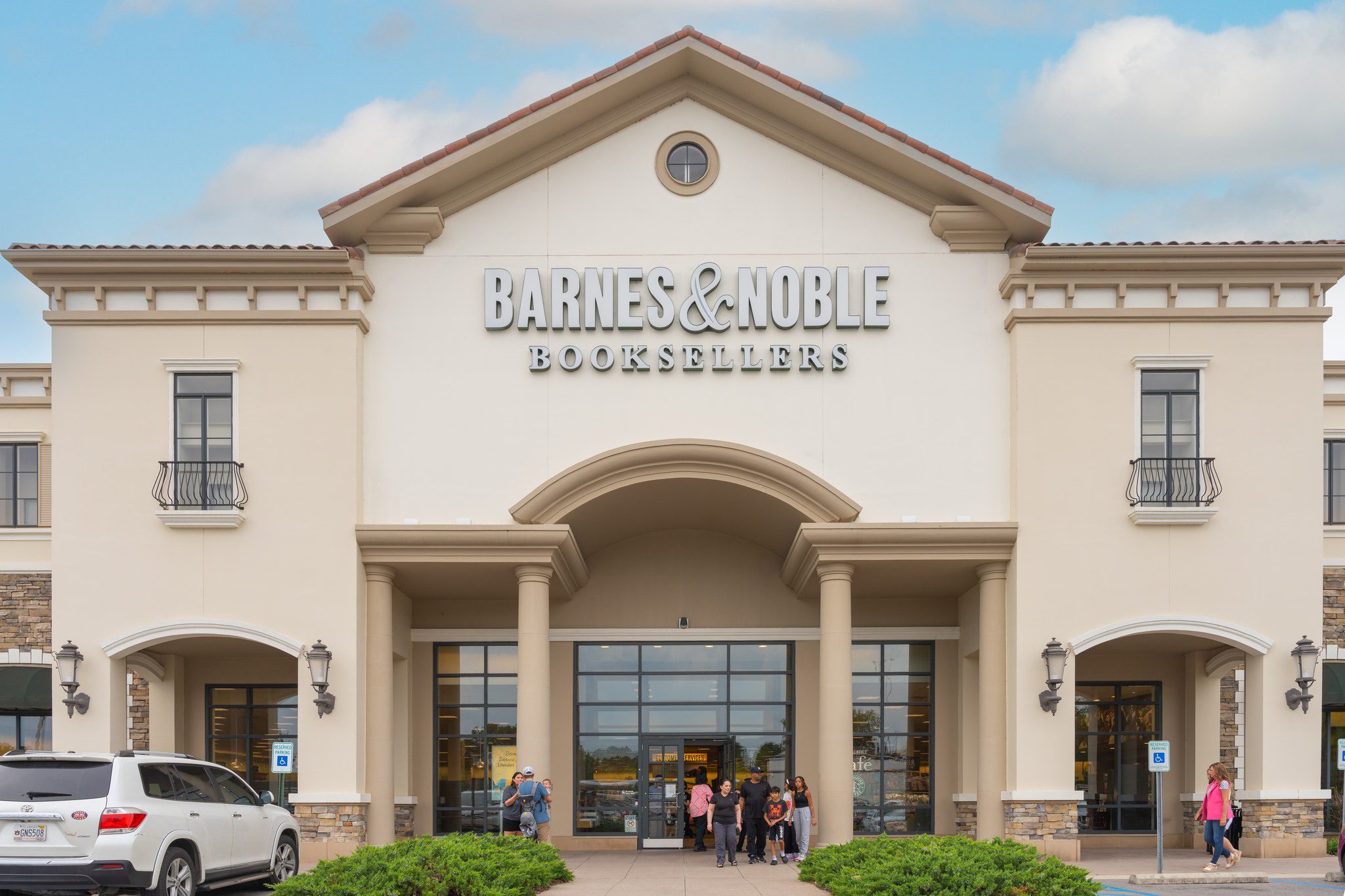 Holiday LEGO Snowman Build Event